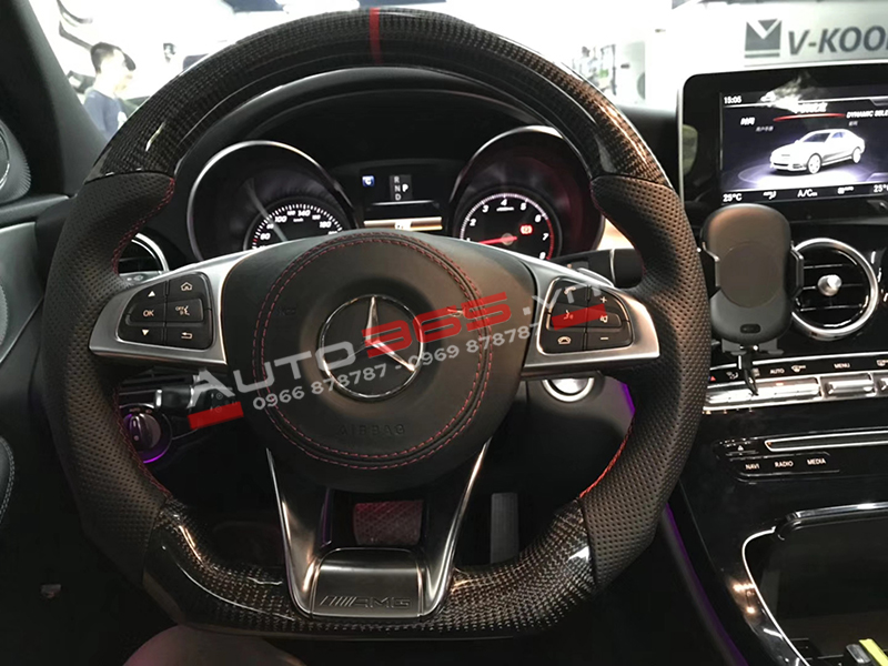 Vô lăng carbon AMG cho Mercedes GLC Class